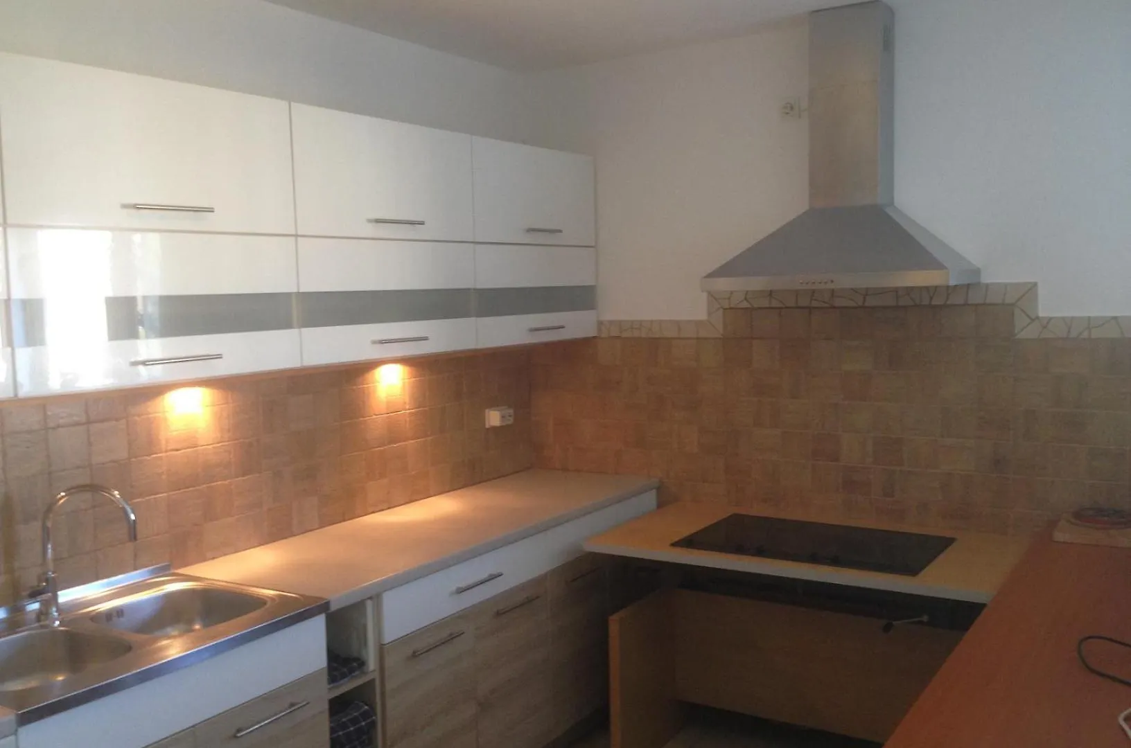 Deltas Appartmani Apartment Banjol