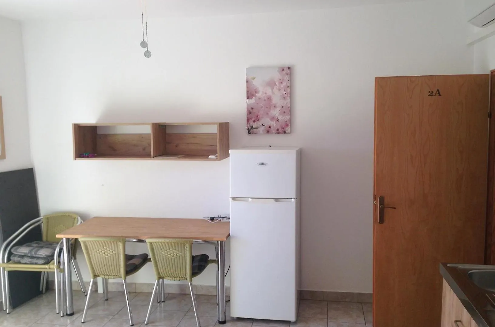 Deltas Appartmani Apartment Banjol Croatia